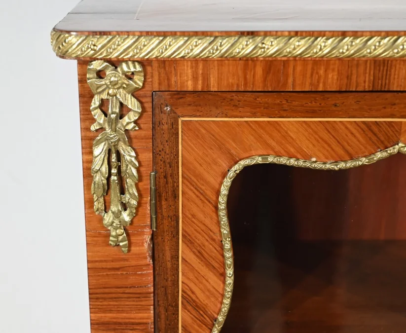 BONHEUR DU JOUR-SCHREIBTISCH IM LOUIS XV-STIL
