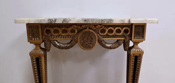 Petite Console d’Applique en Bois Sculpté, style Louis XVI, époque Napoléon III – Milieu XIXe