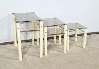 NEST OF TABLES