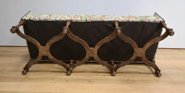 Importante Banquette de Propriété à Tissu fleuri, époque Louis XIV – Début XVIIIe
