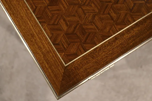 Petite Table de Salon en Acajou, goût Directoire – Début XXe