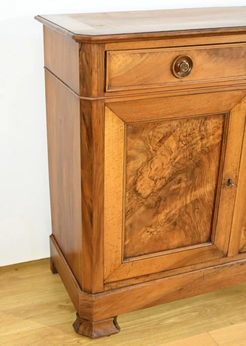 Petite Enfilade 3 Portes en Noyer – Fin XIXe