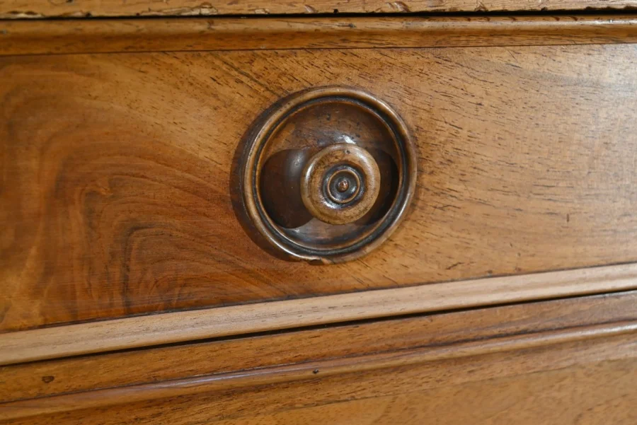 Petite Enfilade 3 Portes en Noyer – Fin XIXe