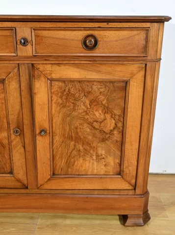 Petite Enfilade 3 Portes en Noyer – Fin XIXe