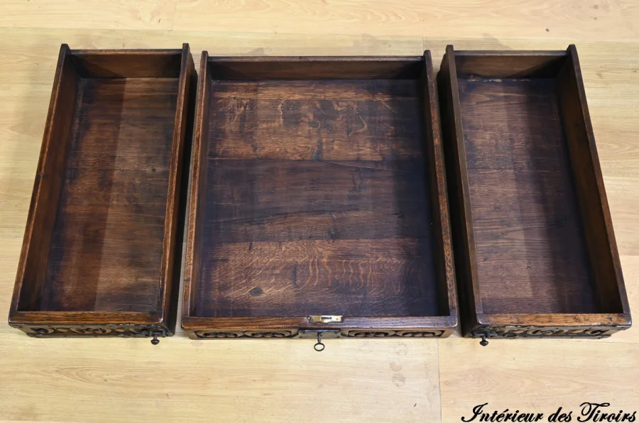 Table Bureau en Chêne, style Néogothique – Début XXe