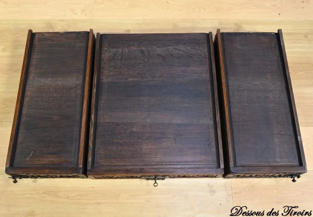 Table Bureau en Chêne, style Néogothique – Début XXe