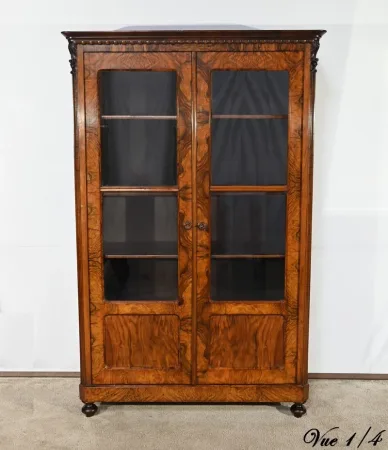 Bibliothèque en Ronce de Noyer, époque Restauration – Début XIXe