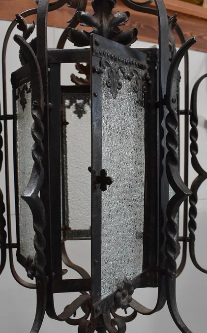LATERNE AUS SCHMIEDEEISEN