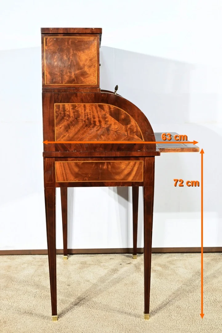 SCHREIBTISCH IM LOUIS XV-STIL