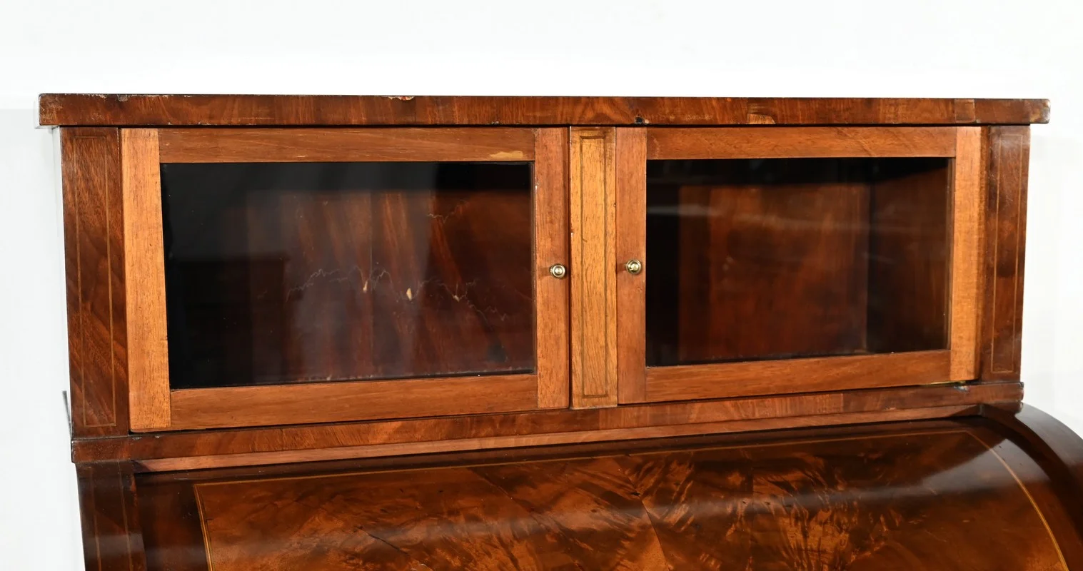 SCHREIBTISCH IM LOUIS XV-STIL