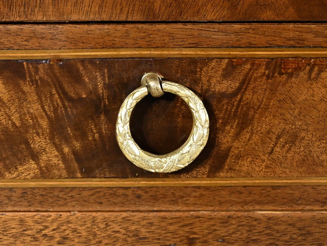 SCHREIBTISCH IM LOUIS XV-STIL