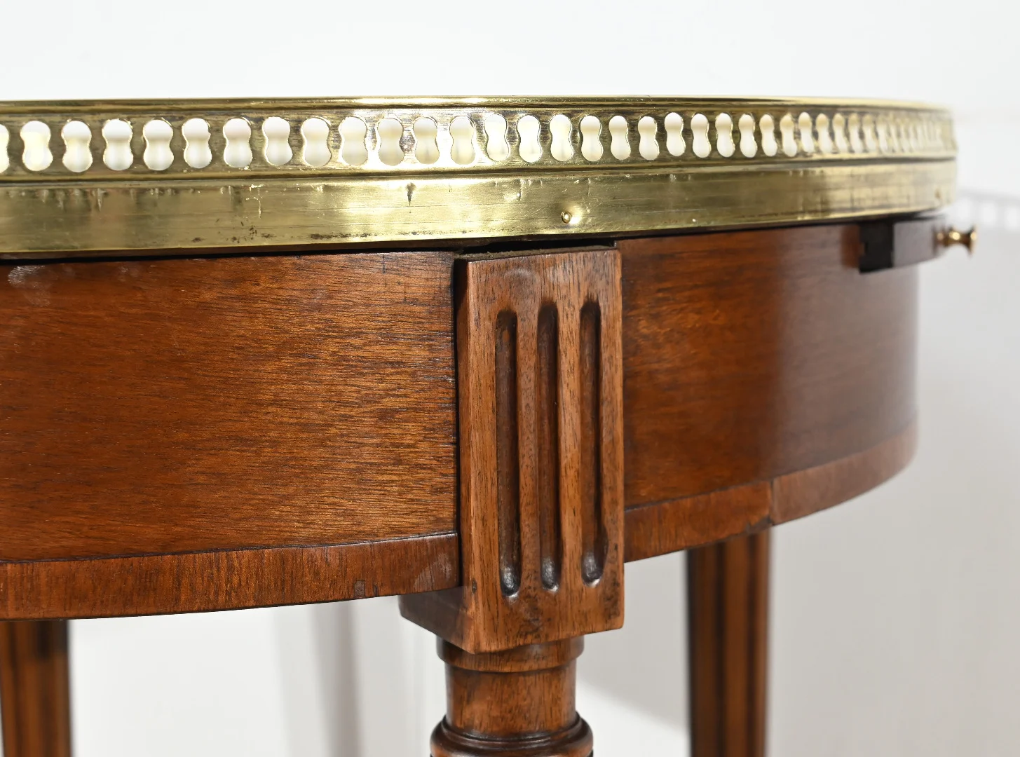 BOUILLOTTE-TISCH IM LOUIS XVI-STIL