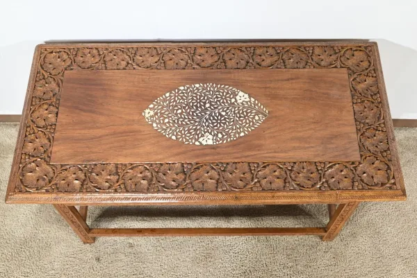 Table Orientale Pliante en Bois Exotique – Début XXe