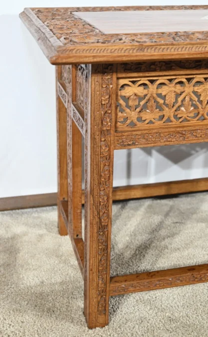 Table Orientale Pliante en Bois Exotique – Début XXe