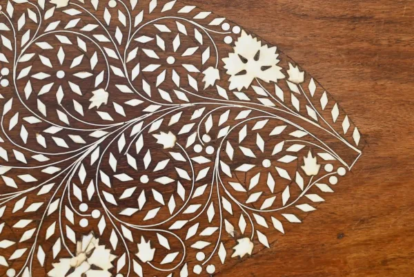 Table Orientale Pliante en Bois Exotique – Début XXe