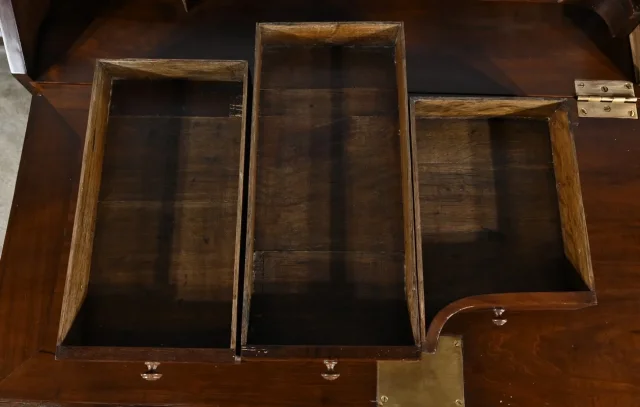 Commode Scribanne en Acajou massif, époque Géorgienne, Angleterre – XVIIIe