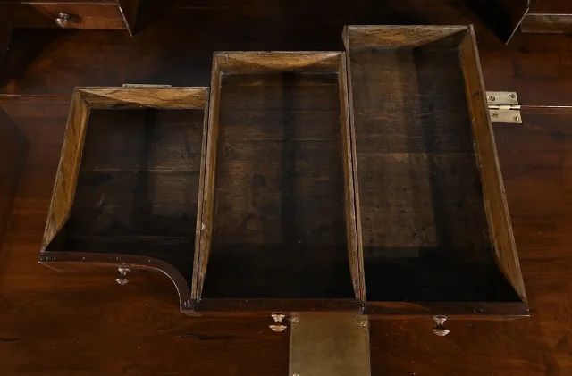 Commode Scribanne en Acajou massif, époque Géorgienne, Angleterre – XVIIIe
