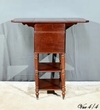 Petite Table à Volets en Acajou, Maison Lemarchand, A. Lemoine – Milieu XIXe