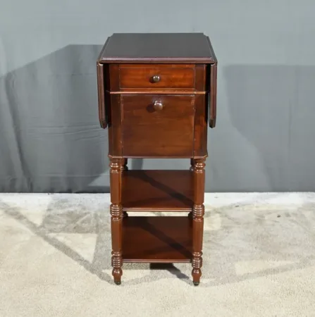 Petite Table à Volets en Acajou, Maison Lemarchand, A. Lemoine – Milieu XIXe