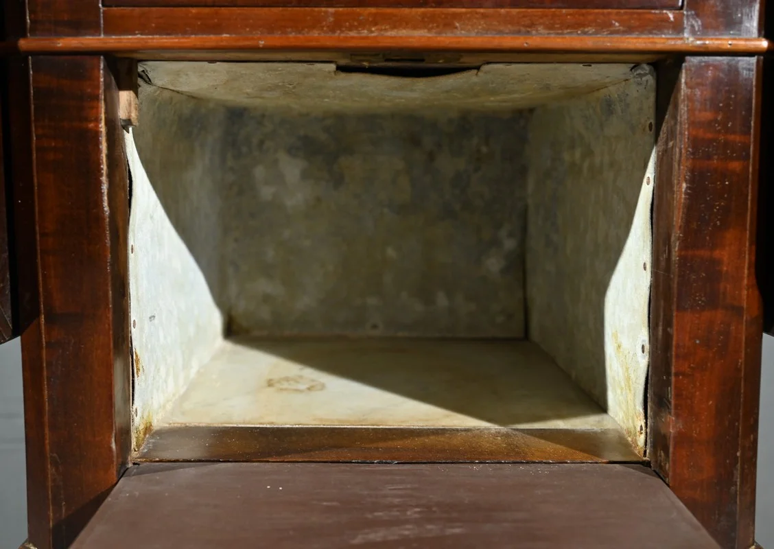 Petite Table à Volets en Acajou, Maison Lemarchand, A. Lemoine – Milieu XIXe