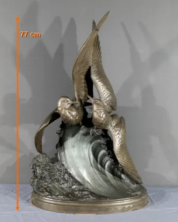 Sculpture en Régule « Mouettes sur la Vague », signée H. Lechesne – Milieu XIXe