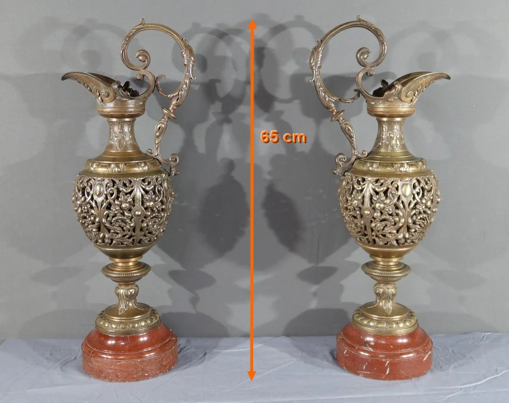 Paire d’Aiguières en Bronze, Art Nouveau – 1910