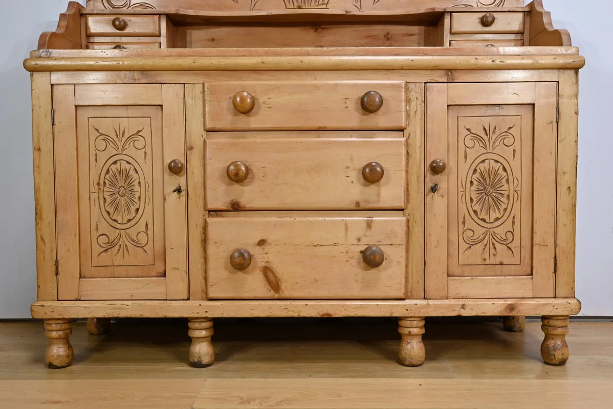 Buffet Enfilade en Pin, Pays de Galles - 1920