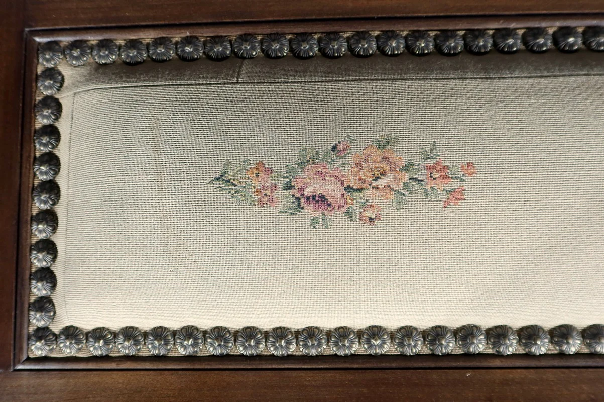 Coffre à Linge de Palier en Hêtre et Noyer massif, style Louis XIII - Fin XIXe
