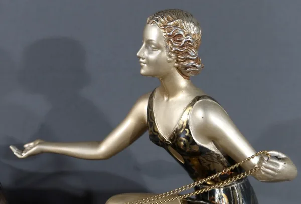 GRUPPE AUS DER ART DECO-PERIODE