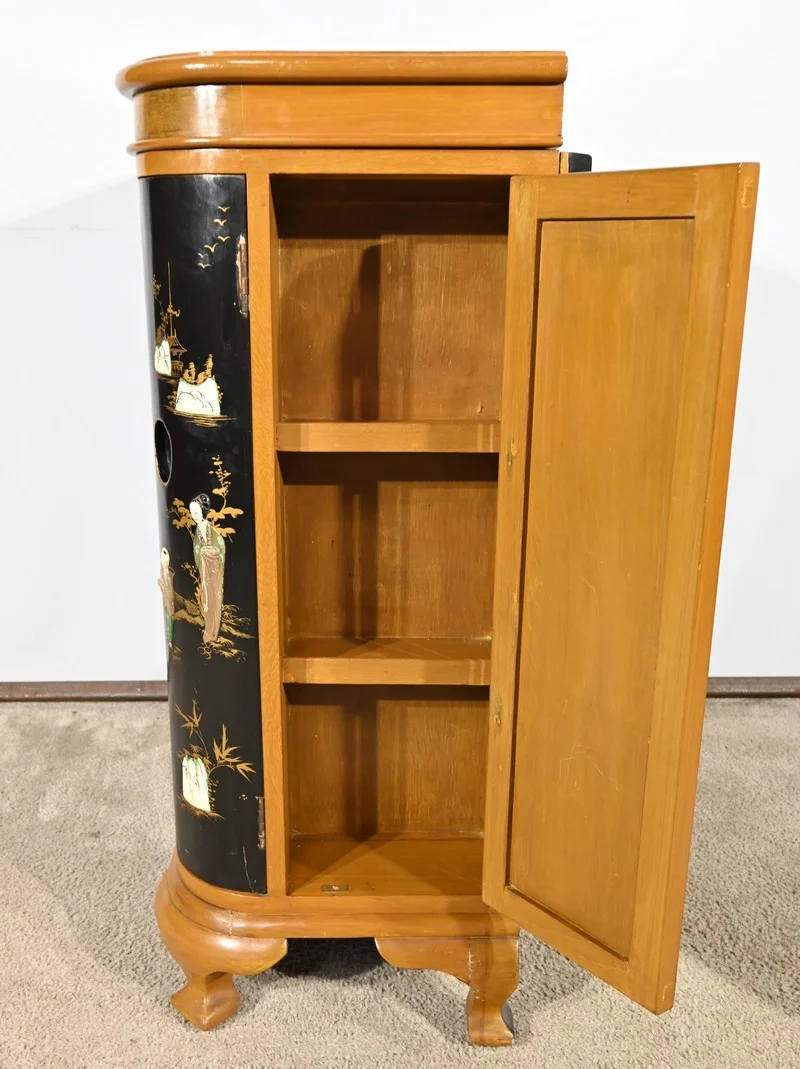 Cabinet Asiatique à Liqueurs en Bois Laqué, Chine - 1950