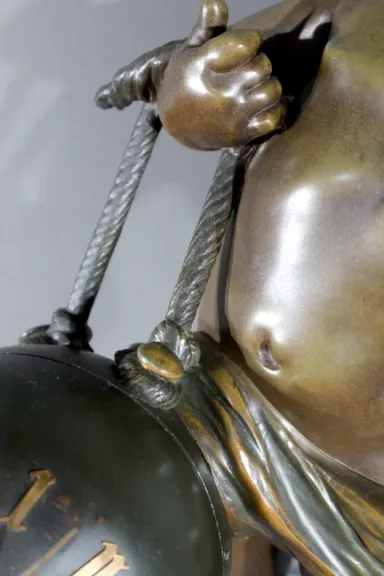 Pendule en Régule, signée A. Moreau – Fin XIXe