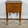Petit Table de Salon en Merisier et Noyer, époque Louis XVI – Fin XVIIIe