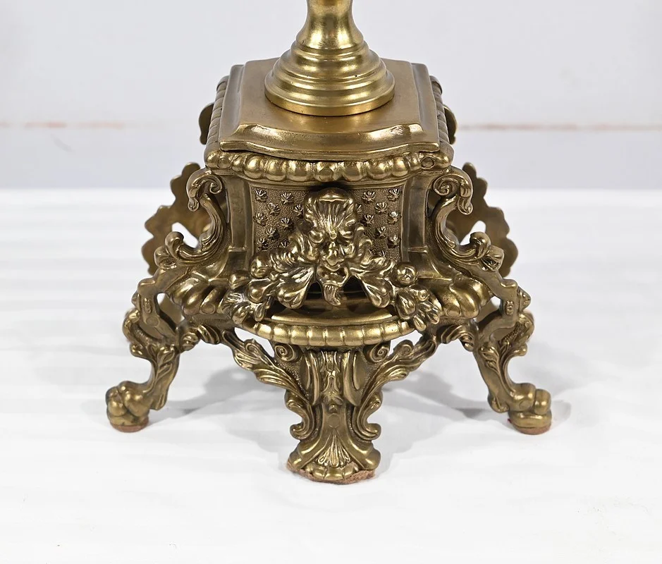 Paire d’importants Candélabres en Bronze Doré, style Louis XIV – Début XIXe