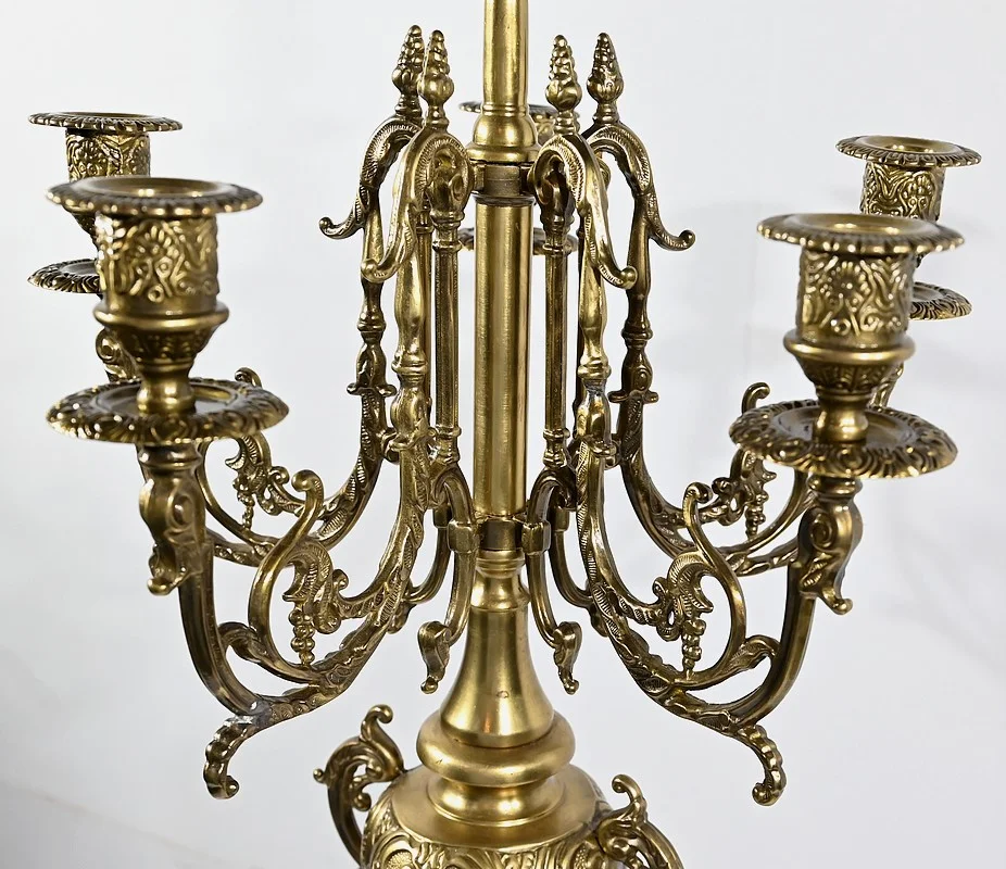 Paire d’importants Candélabres en Bronze Doré, style Louis XIV – Début XIXe