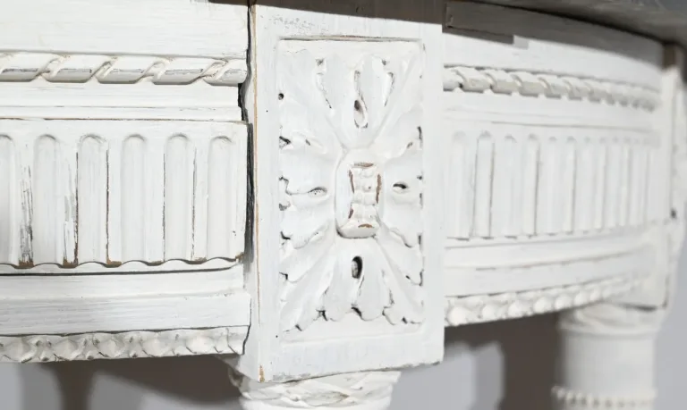 KONSOLENTISCH IM LOUIS XV-STIL