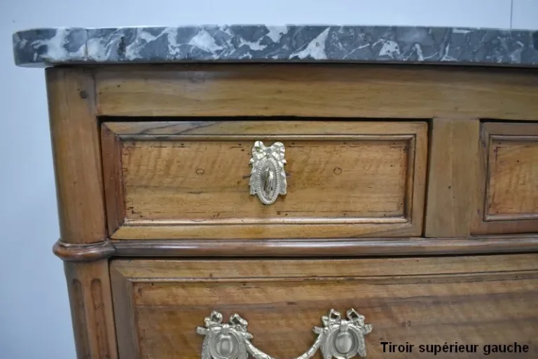 KOMMODE AUS LOUIS XVI-ZEITRAUM