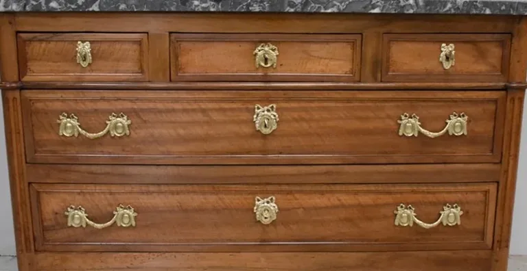 KOMMODE AUS LOUIS XVI-ZEITRAUM