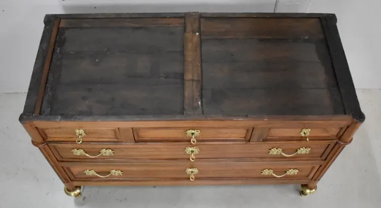 KOMMODE AUS LOUIS XVI-ZEITRAUM