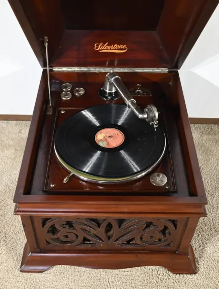 FONOGRAFO SILVERTONE