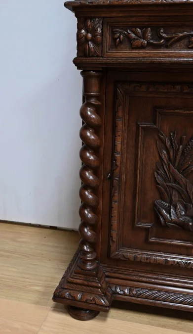 Étroit Meuble Vitrine en Chêne, style Louis XIII – Fin XIXe