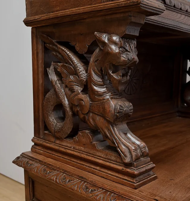 Étroit Meuble Vitrine en Chêne, style Louis XIII – Fin XIXe