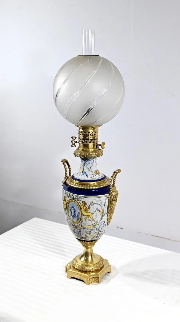 Lampe à Pétrole en Faïence, époque Napoléon III – Milieu XIXe