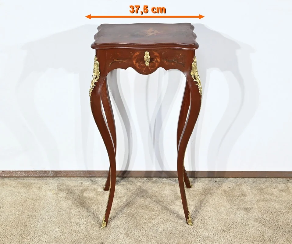 Petite Table à Ouvrage en Bois Laqué, style Louis XV – Fin XIXe