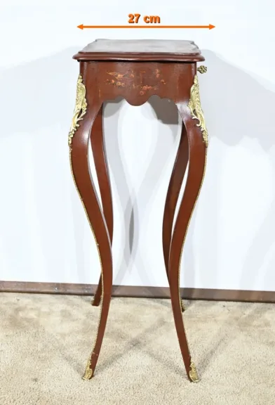 Petite Table à Ouvrage en Bois Laqué, style Louis XV – Fin XIXe