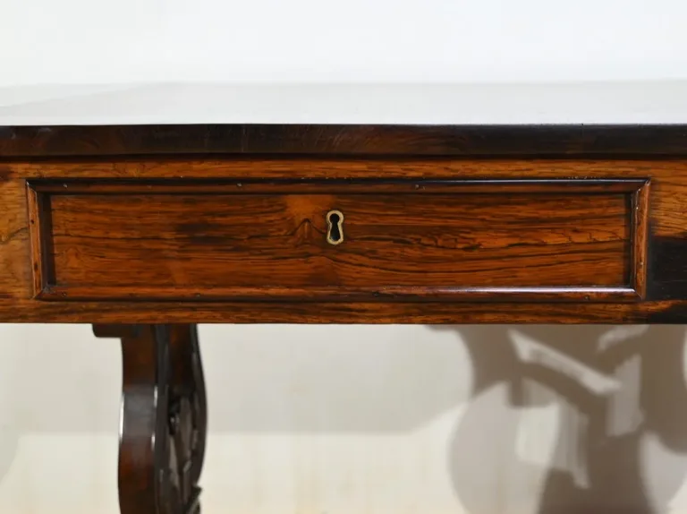 Table Bureau à Volets en Palissandre Massif, époque Restauration – Début XIXe