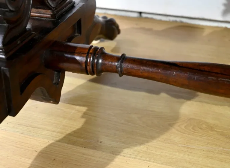 Table Bureau à Volets en Palissandre Massif, époque Restauration – Début XIXe