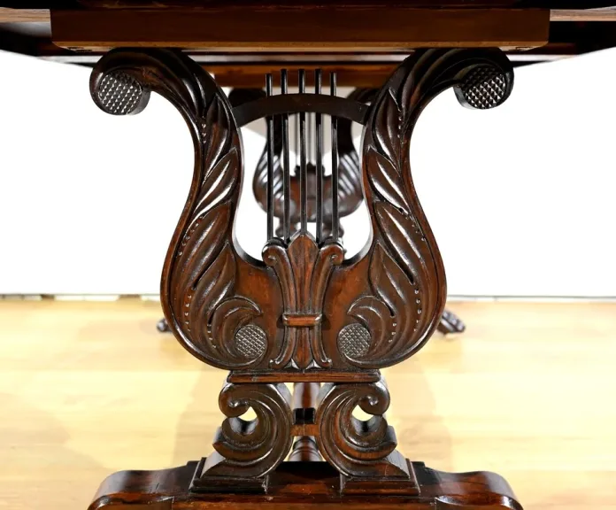 Table Bureau à Volets en Palissandre Massif, époque Restauration – Début XIXe
