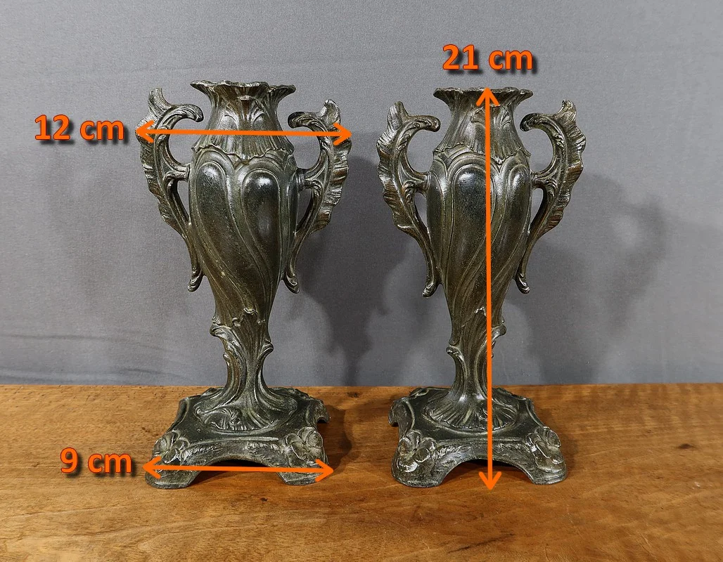 Paire de Soliflores en Régule, Art Nouveau- Fin XIXe