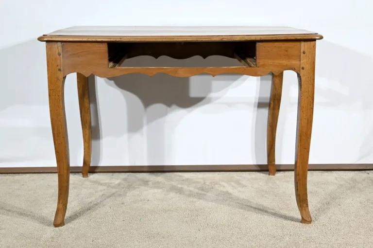 SCHRIJFTAFEL IN LOUIS XV-STIJL