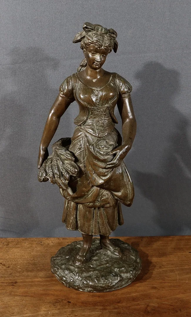 SPELTER STATUETTE